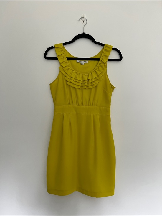 Forever 21 Dresses & Skirts - forever 21 yellow ruffle neck mini dress, size small